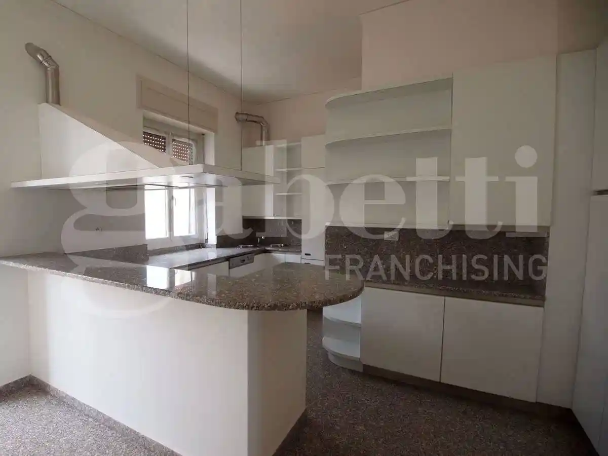 Appartamento lungadige cangrande, 1, Borgo Trento, Verona - foto 5