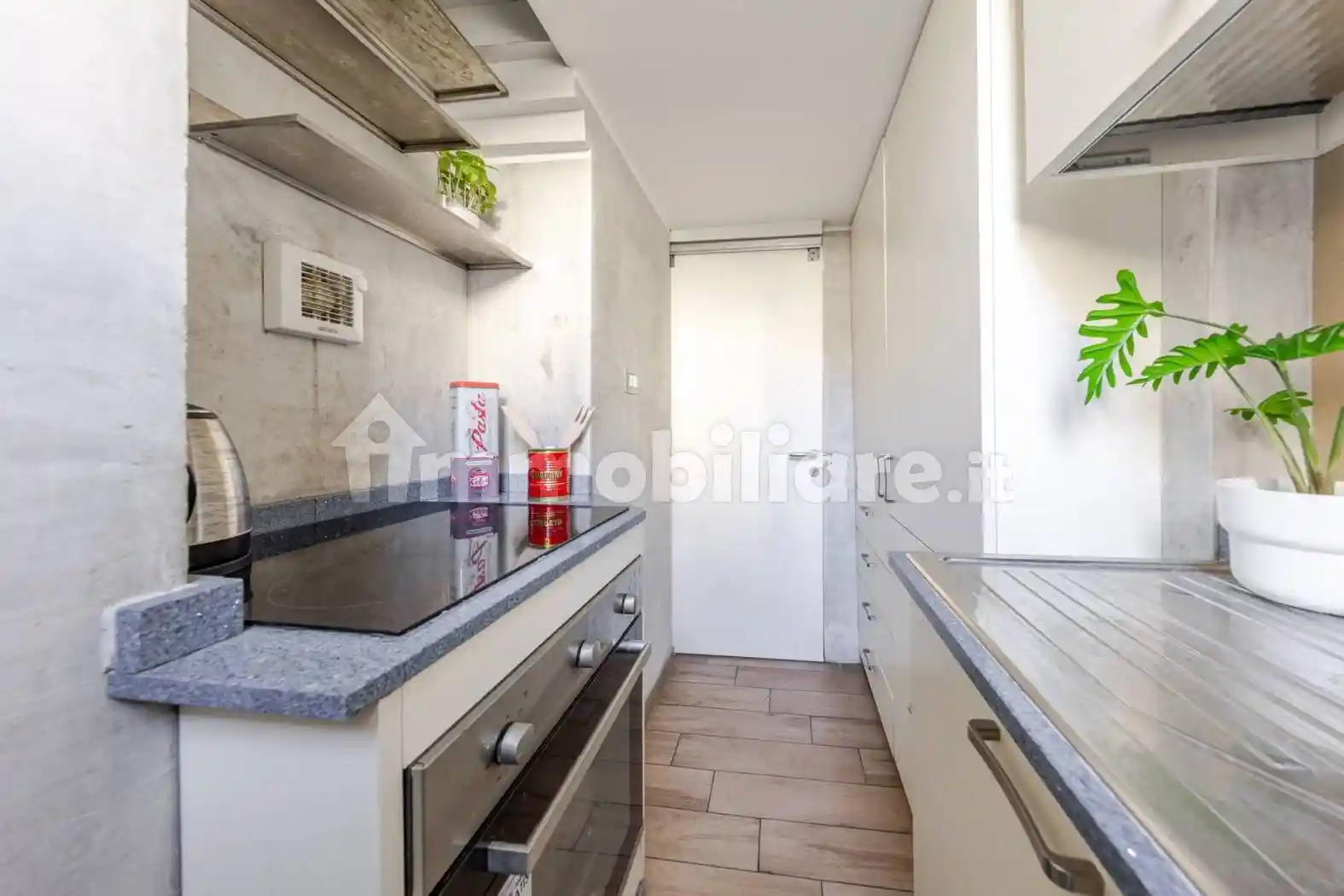 Bilocale buono stato, su più livelli, Istria, Milano - foto 2