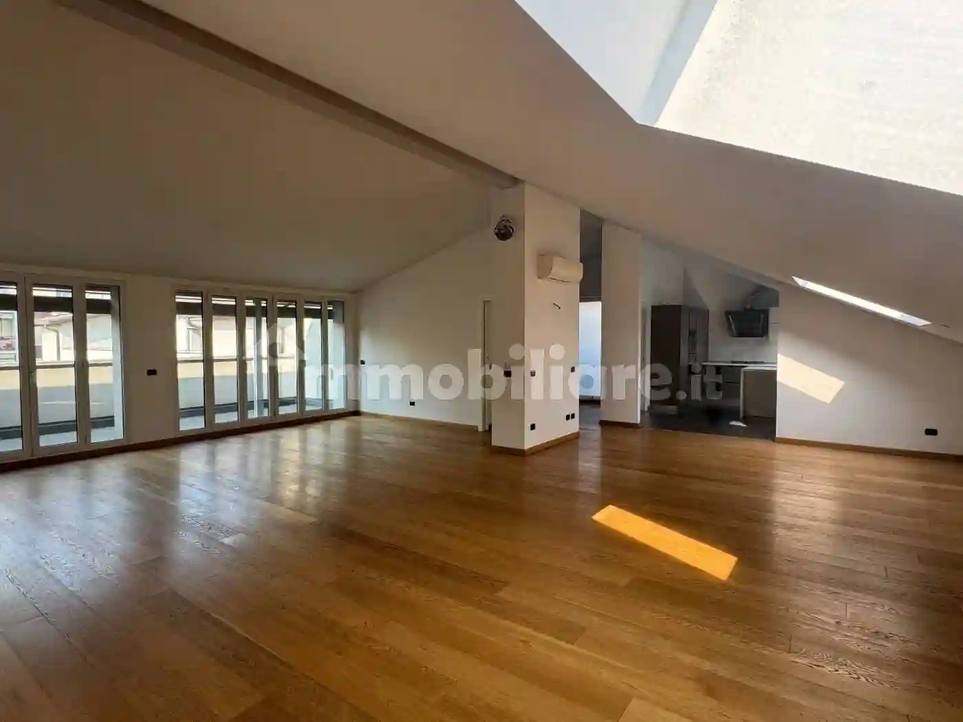 Attico - Mansarda - foto 2