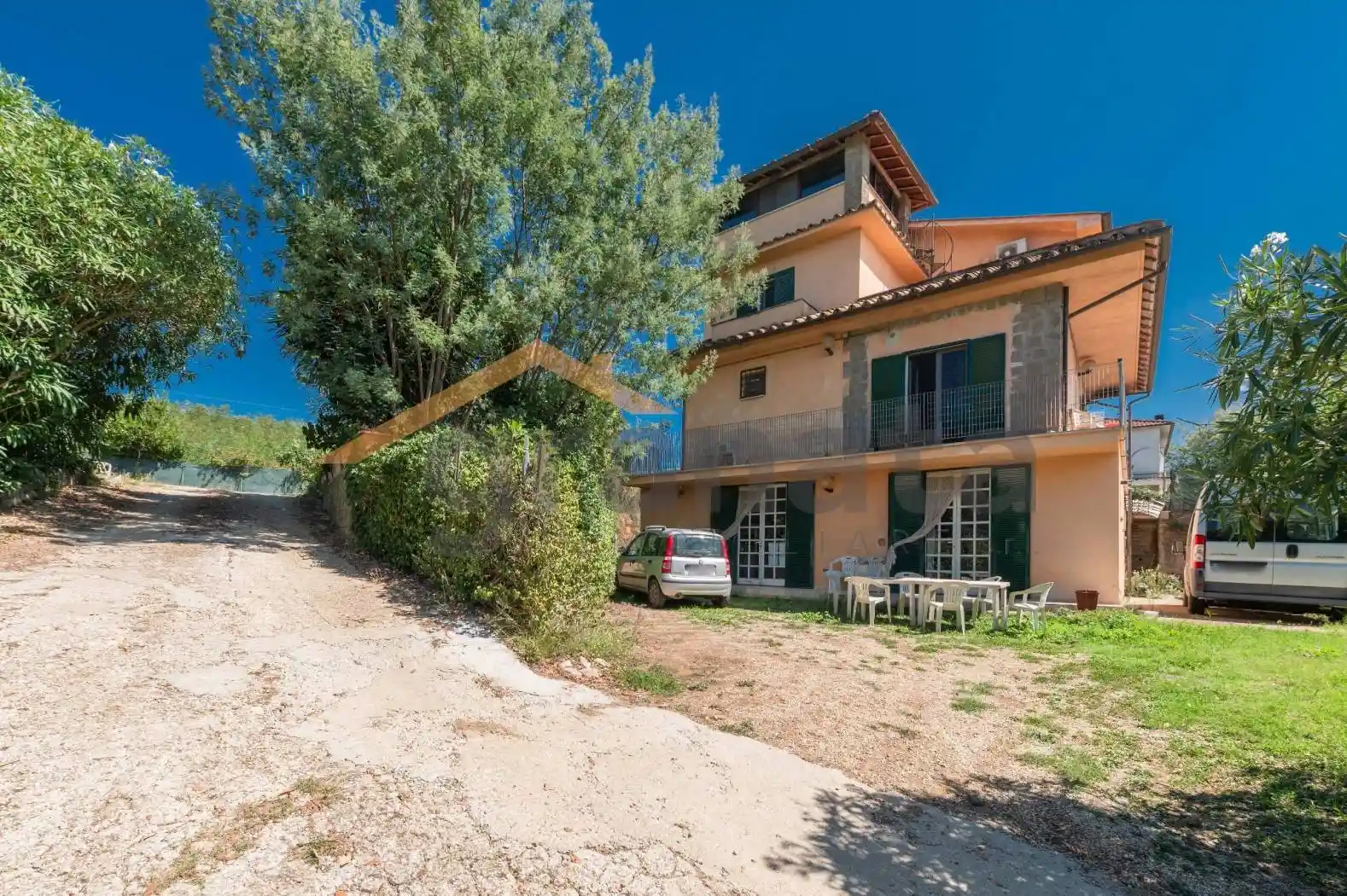 Villa in vendita a Bracciano