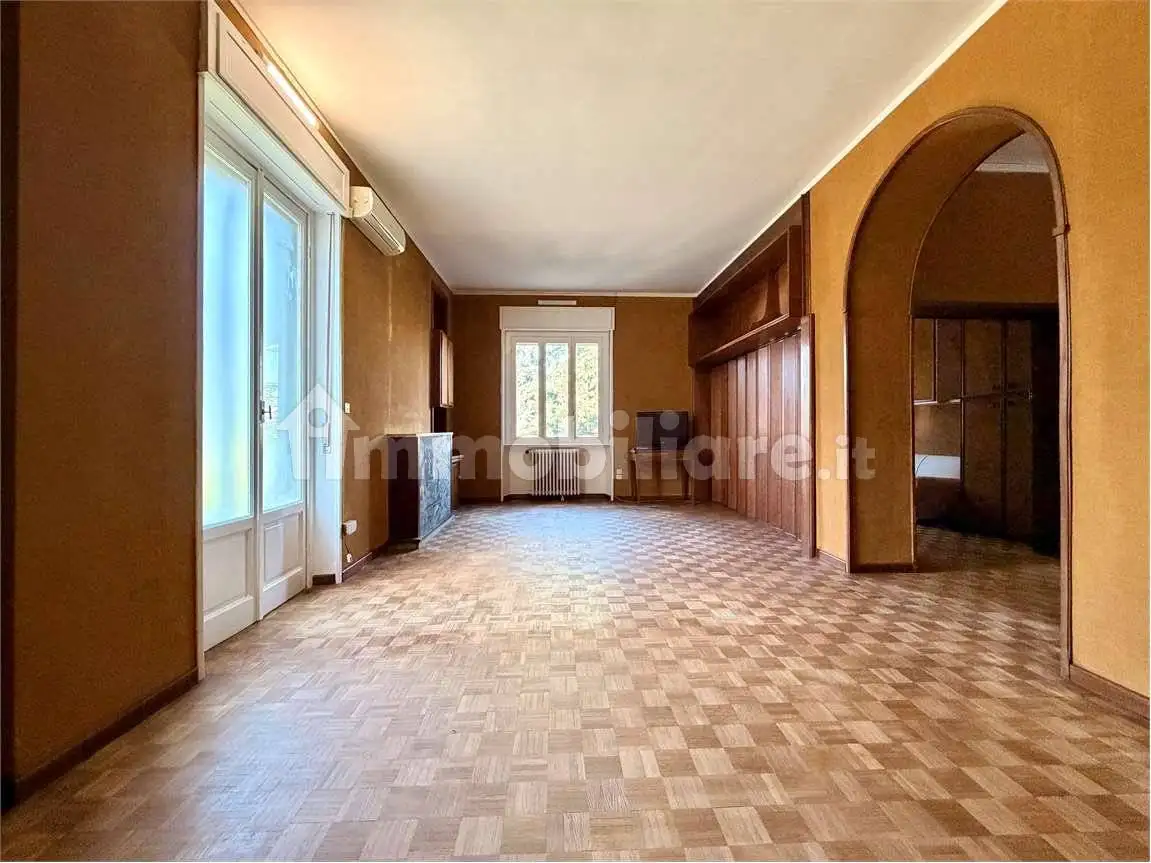 Trilocale via Quattro Novembre, 70, Centro, Bollate - foto 2