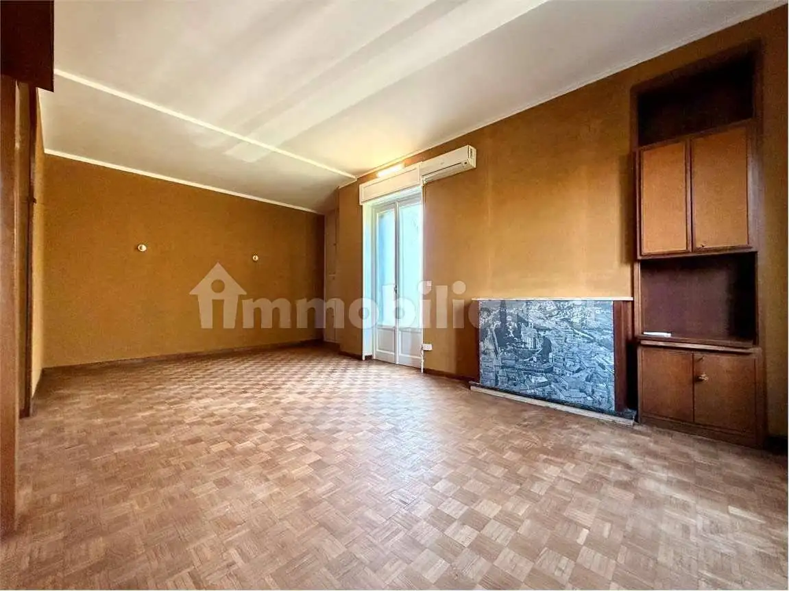 Trilocale via Quattro Novembre, 70, Centro, Bollate - foto 4