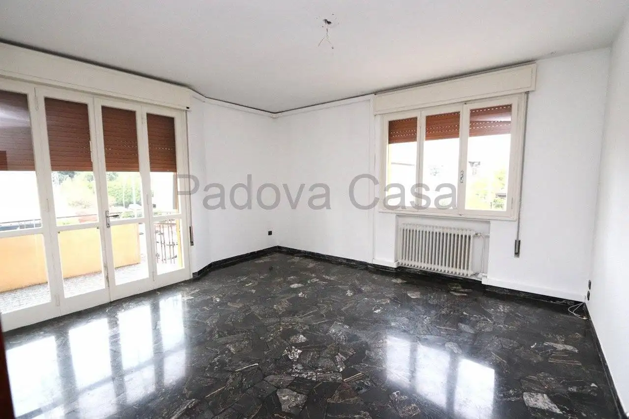 Appartamento in vendita a Padova