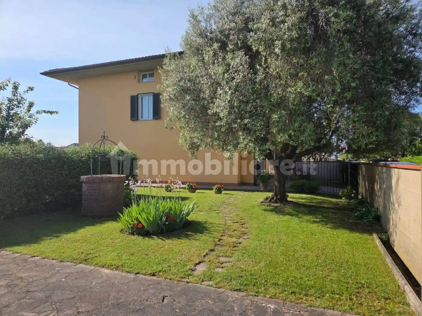 Villa in vendita a Pisa