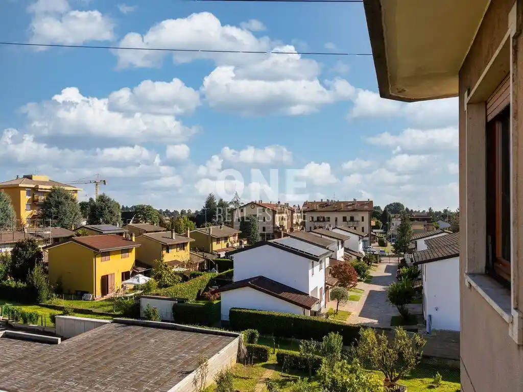 Trilocale via Principale 74, Centro, Correzzana - foto 3