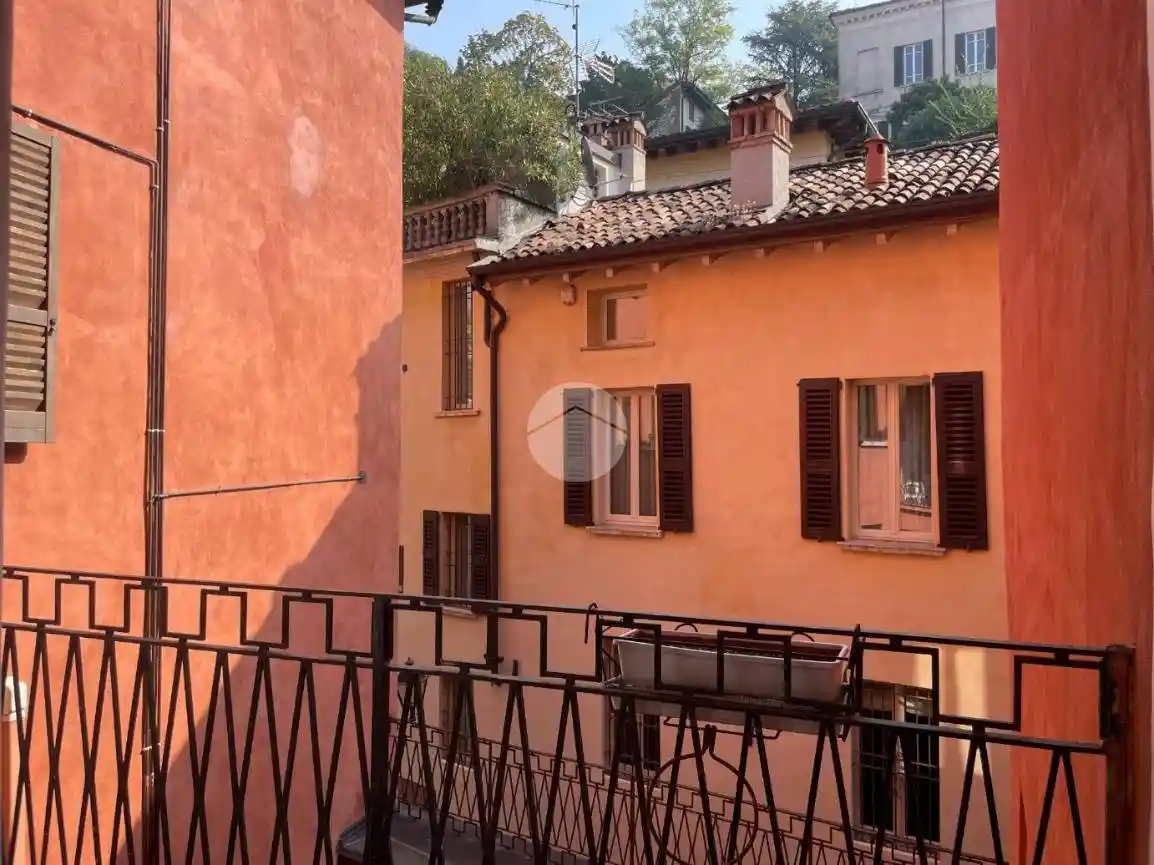 Bilocale piazzetta San Giorgio 7, Castello - Via Musei, Brescia - foto 2