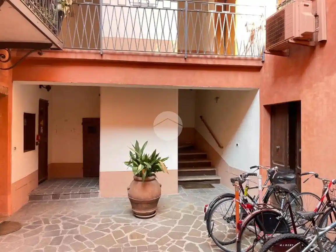 Bilocale piazzetta San Giorgio 7, Castello - Via Musei, Brescia - foto 3