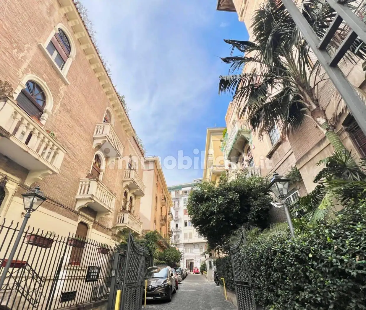 Appartamento in affitto a Napoli