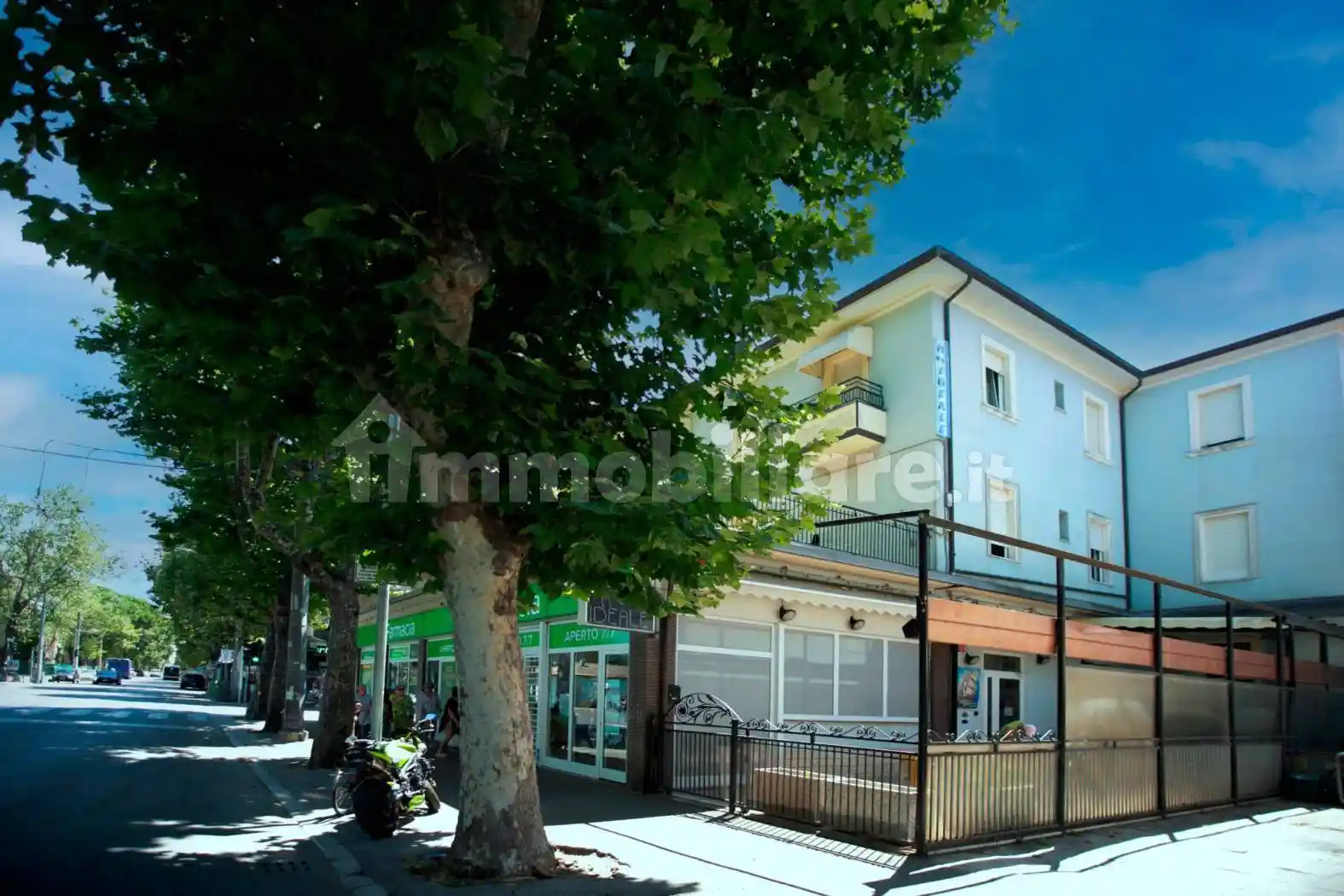 Palazzo - Edificio in vendita a Rimini