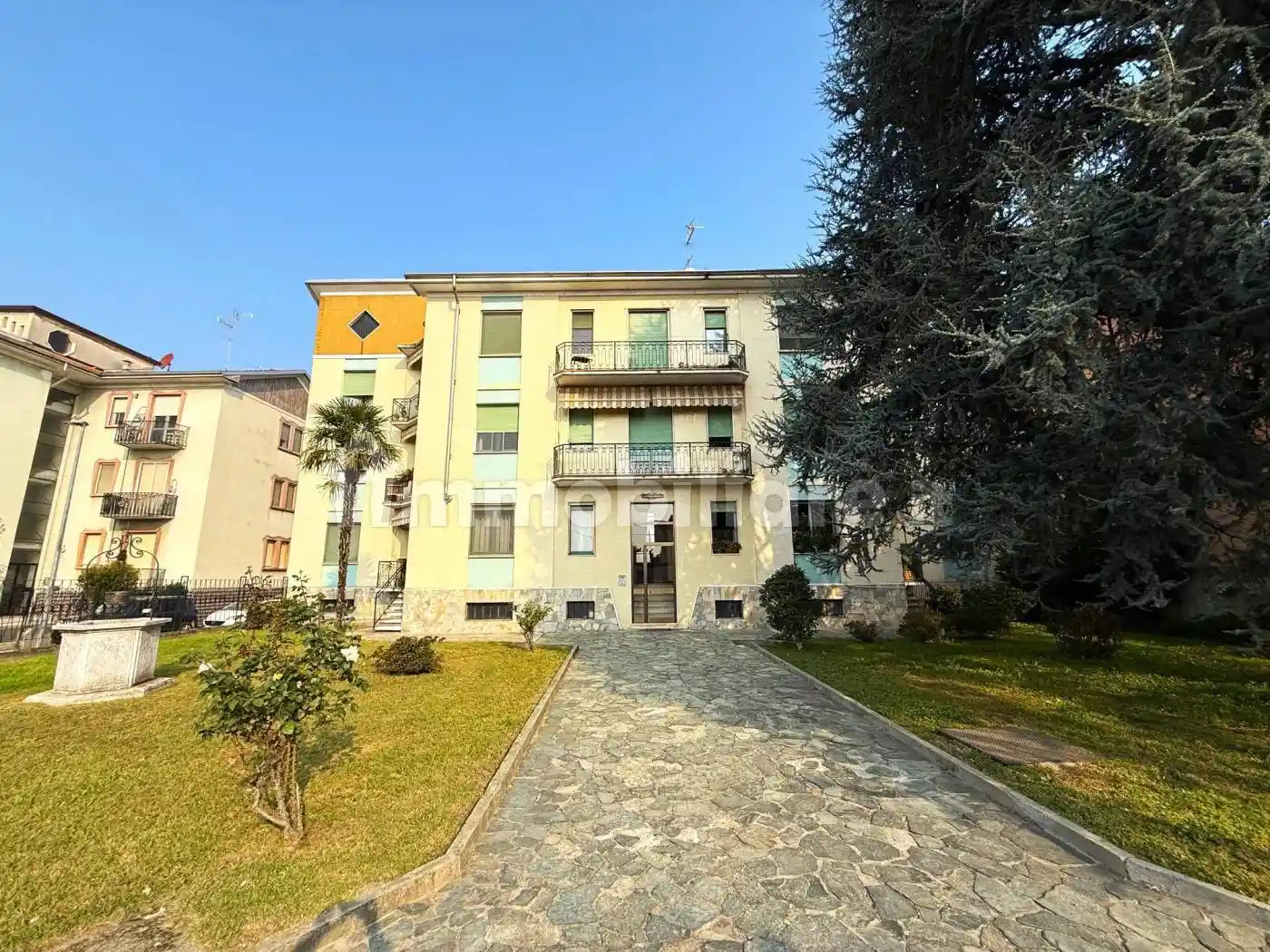 Trilocale via Novara 96, Pernate, Novara - foto 2