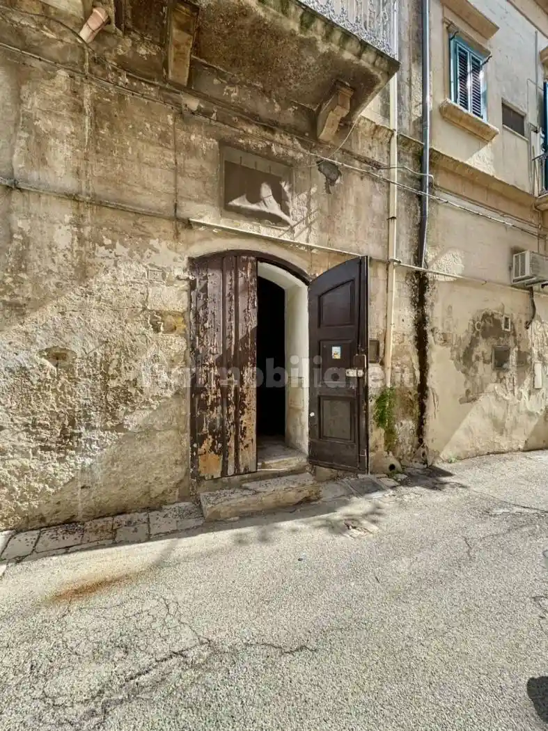 Monolocale Vico 2 Emanuele Duni, Centro, Matera - foto 3