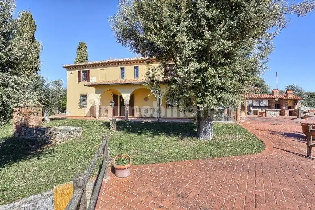 Villa in vendita a Campiglia Marittima