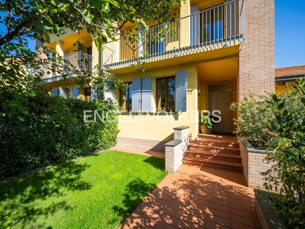 Villetta a schiera in vendita a Parma