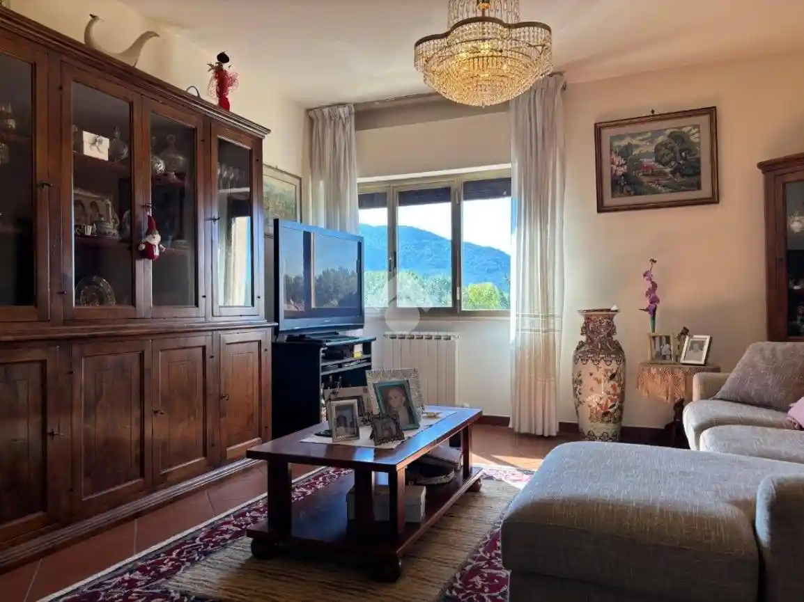 Appartamento in vendita a Lucca