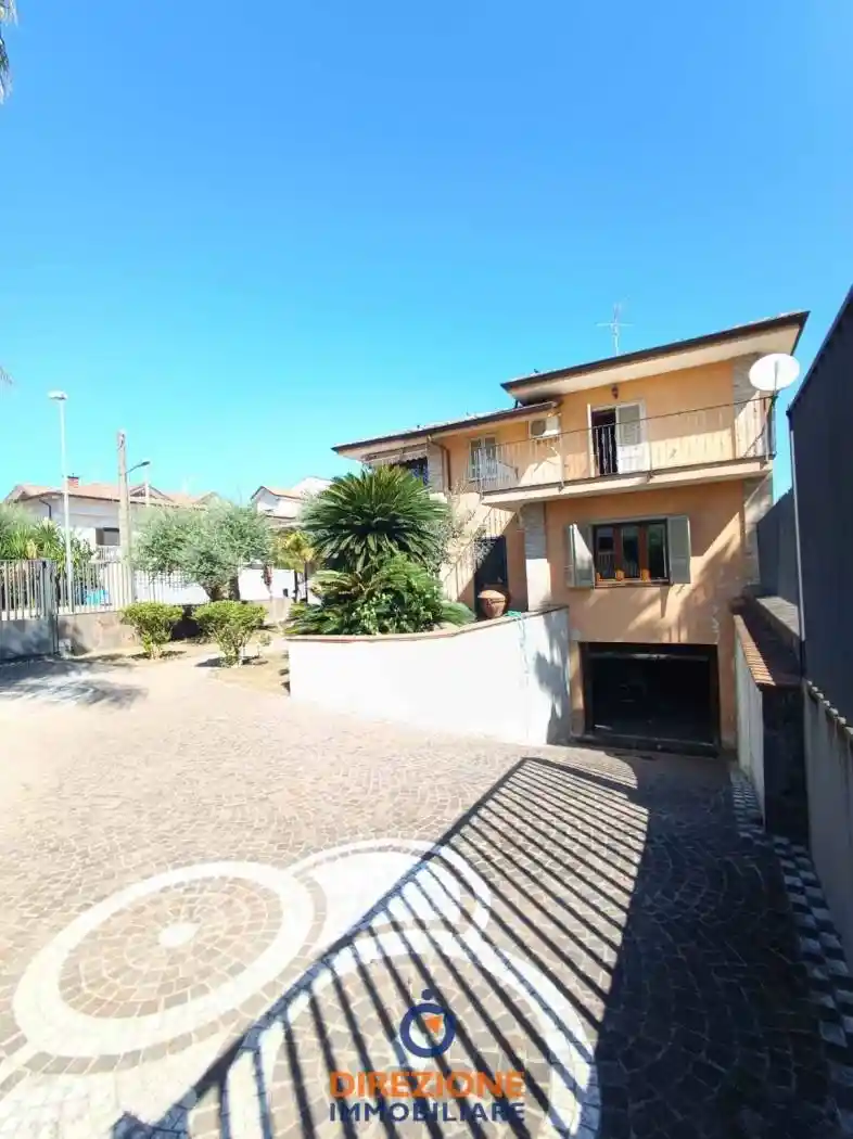 Villa unifamiliare via Benvenuto Cellini 3, Casapesenna - foto 5