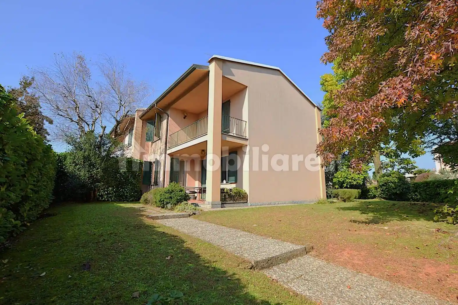 Villa in vendita a Casatenovo