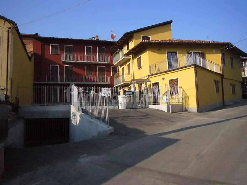 Appartamento in affitto a Montà