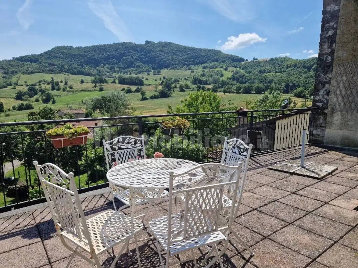 Appartamento in vendita a Canossa