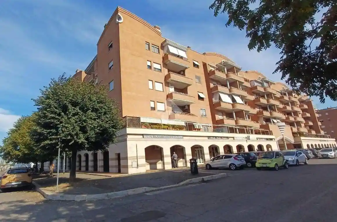 Trilocale via Gioacchino Volpe 15, Tor Vergata, Roma - foto 2