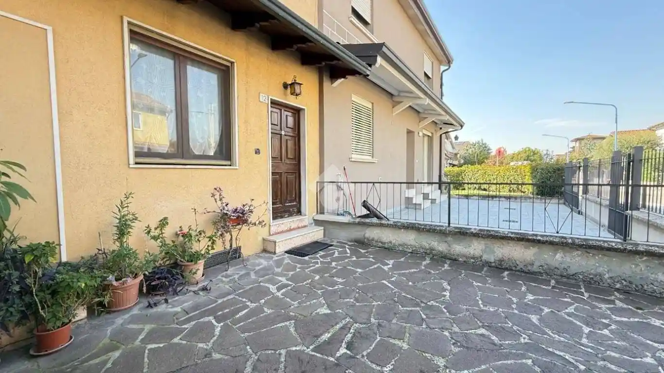 Villa a schiera via Terza 12, Buffalora, Brescia - foto 2