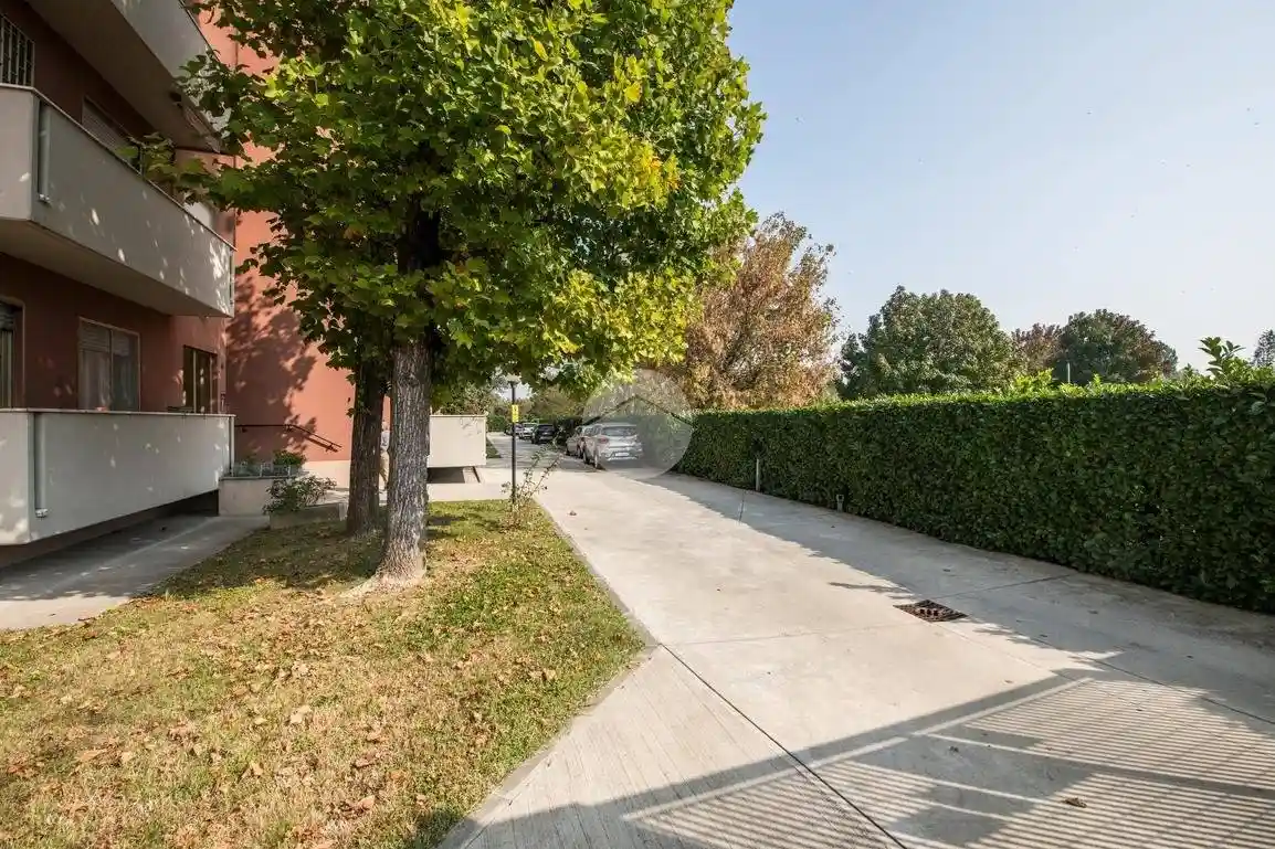 Quadrilocale via Toscana 17, Sesto Ulteriano, San Giuliano Milanese - foto 4