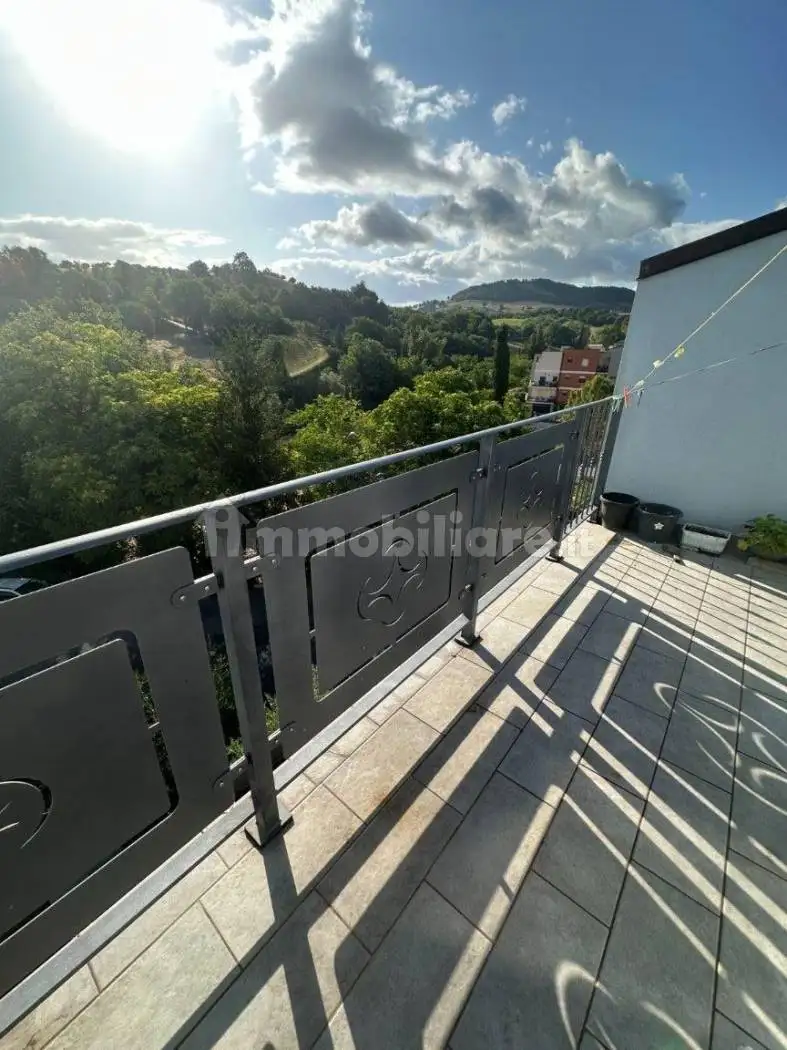 Mansarda viale Umberto I, Centro, Caldarola - foto 4