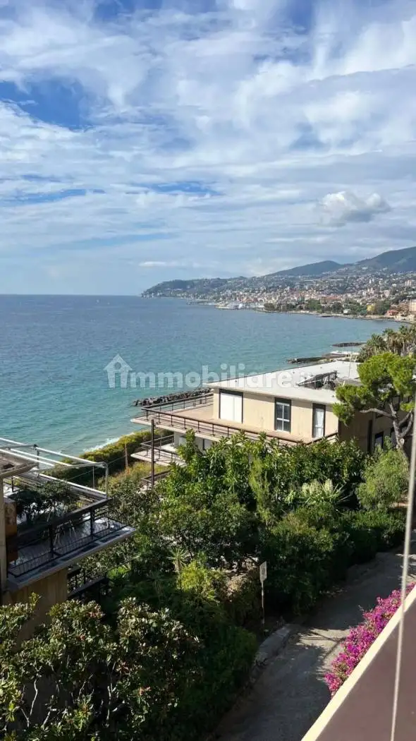 Appartamento in vendita a Sanremo