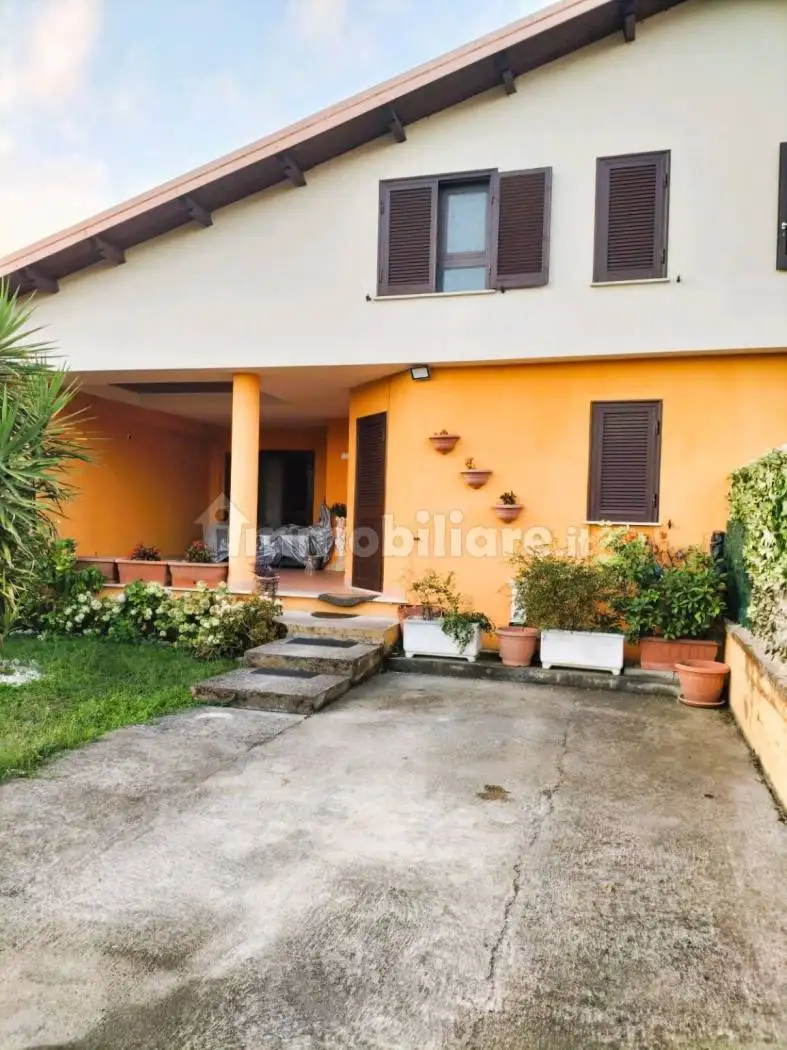 Villa in vendita a Rocca d'Evandro