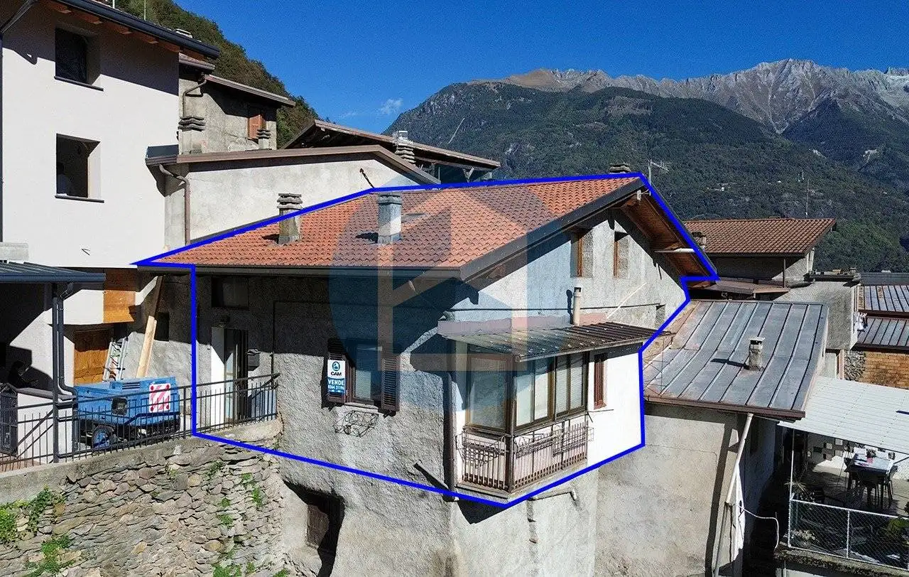 Casa indipendente in vendita a Capo di Ponte