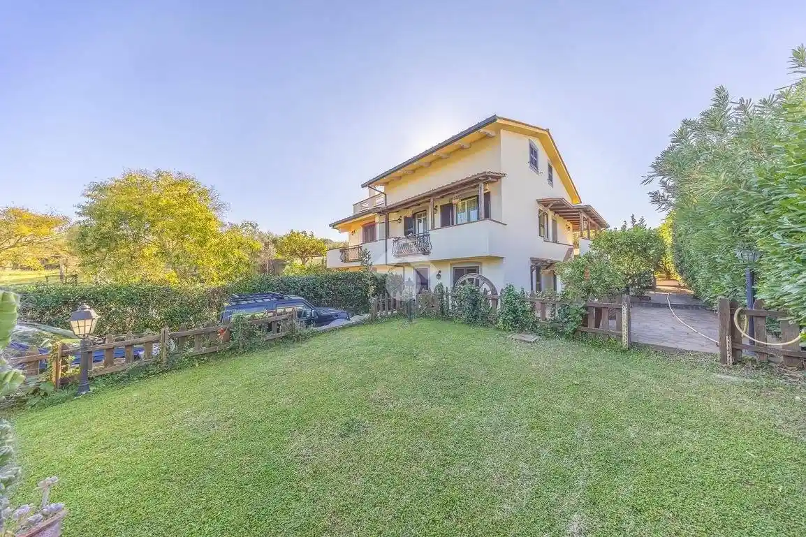 Villa bifamiliare via di spregamore 353, Santa Fumia, Roma - foto 2