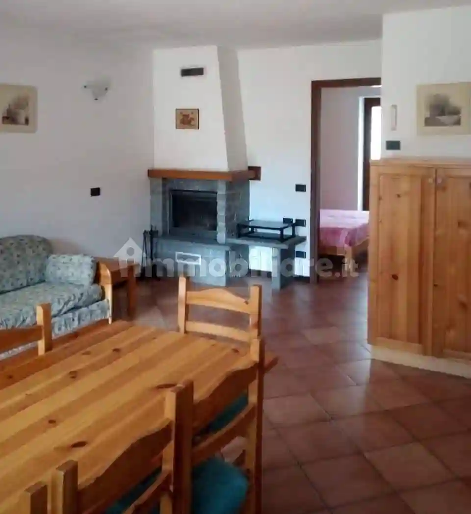 Trilocale via Giuseppe Tovini 31, Corteno Golgi - foto 4