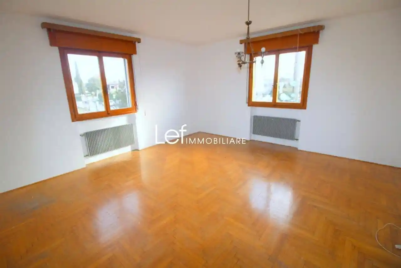 Villa in vendita a Sernaglia della Battaglia