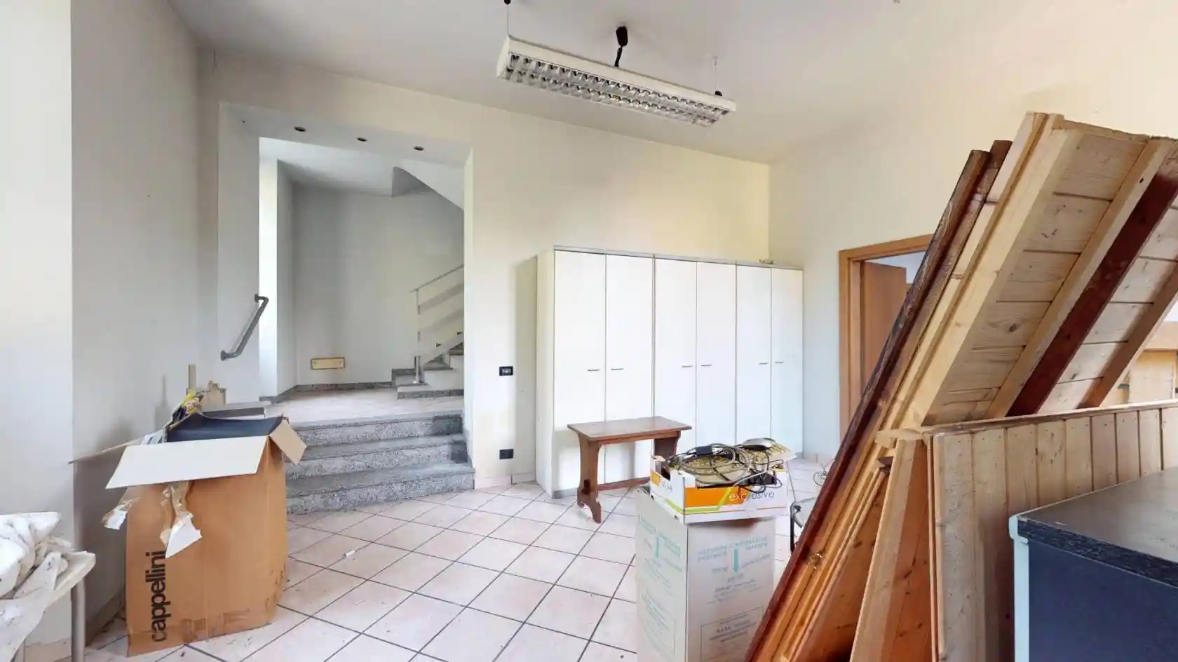 Palazzo - Edificio in vendita a Carate Brianza