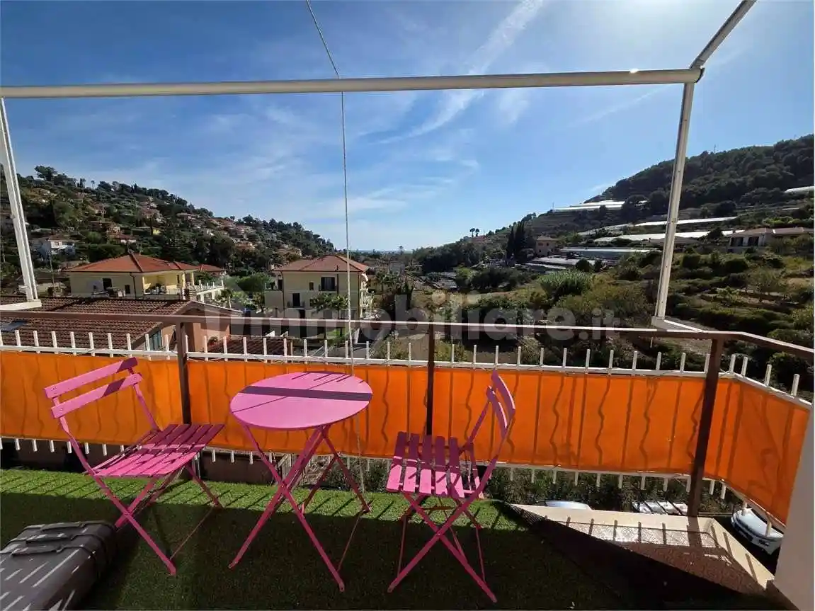 Appartamento in vendita a Bordighera