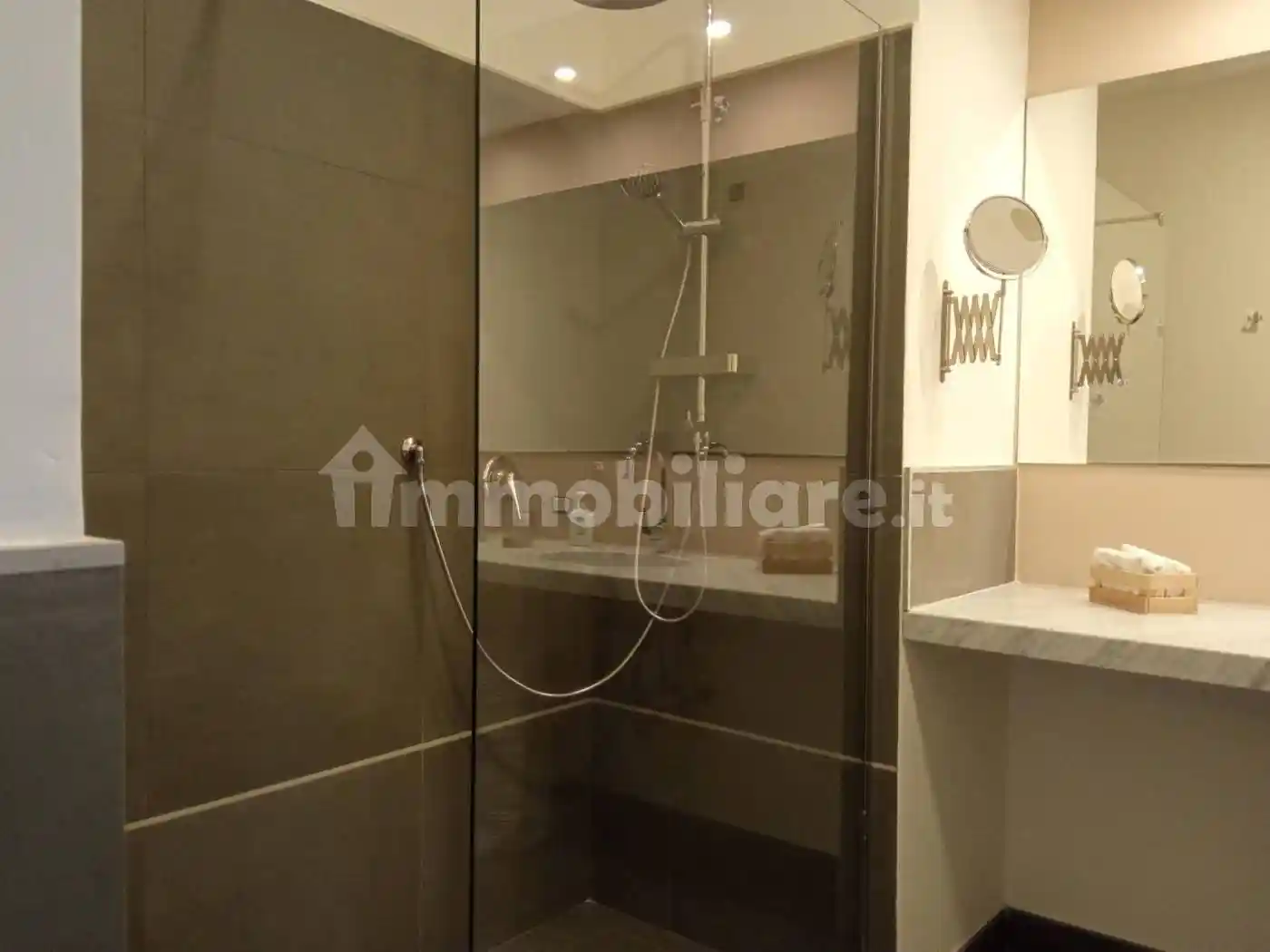 Bilocale Vico Odofredo, Centro Storico, Benevento - foto 4