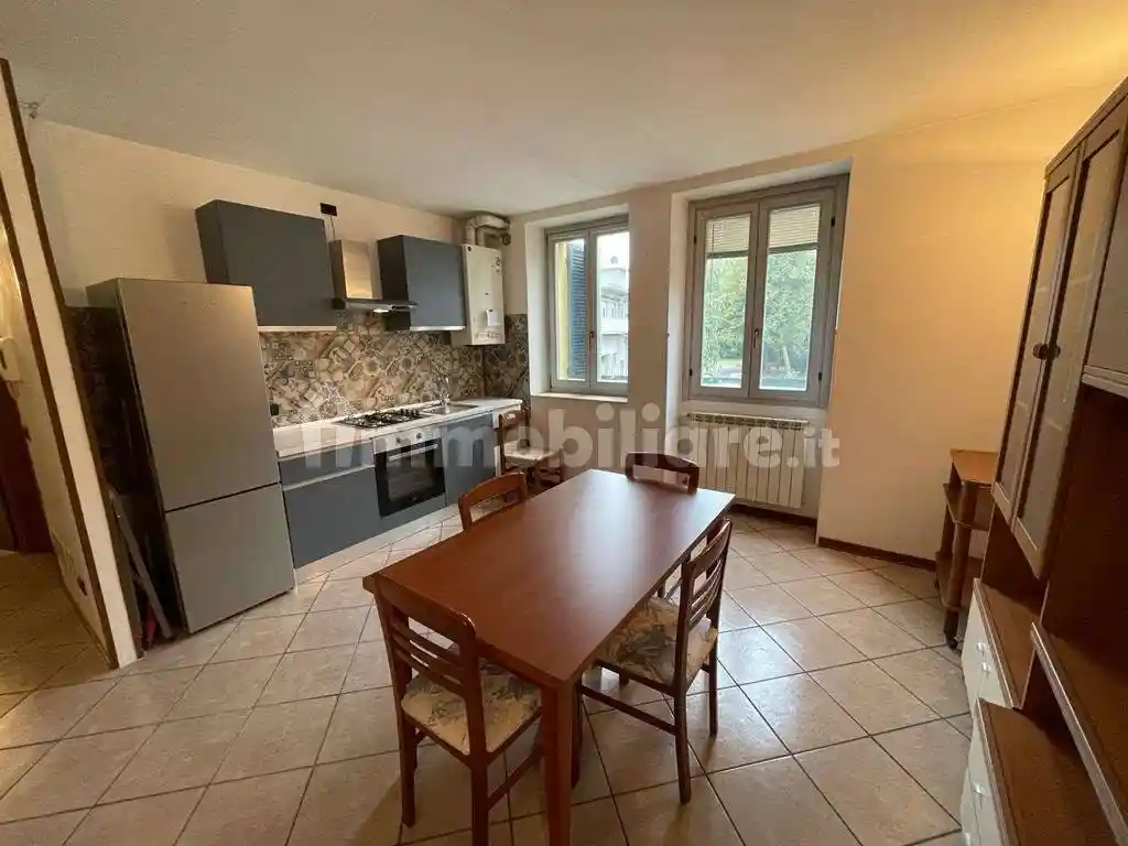 Bilocale via Daverio, 21, Centro, Cantù - foto 3