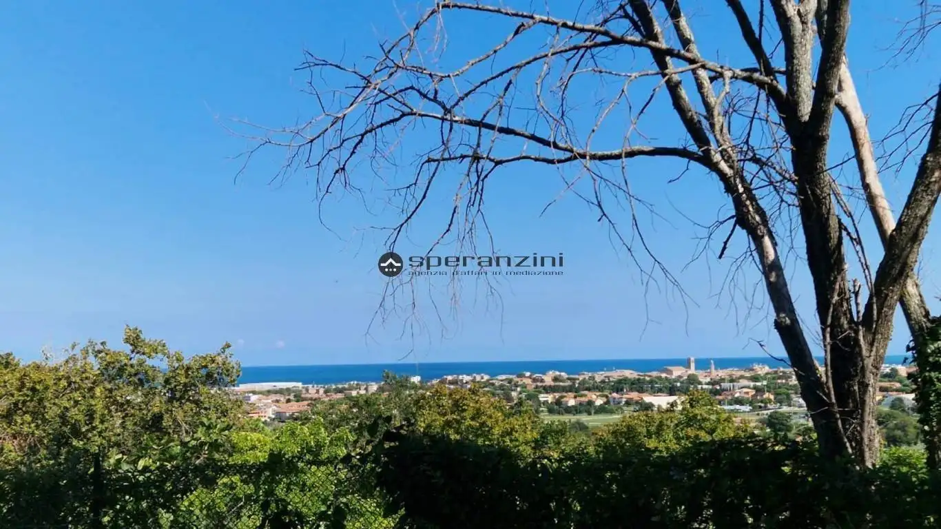 Rustico - Casale in vendita a Fano