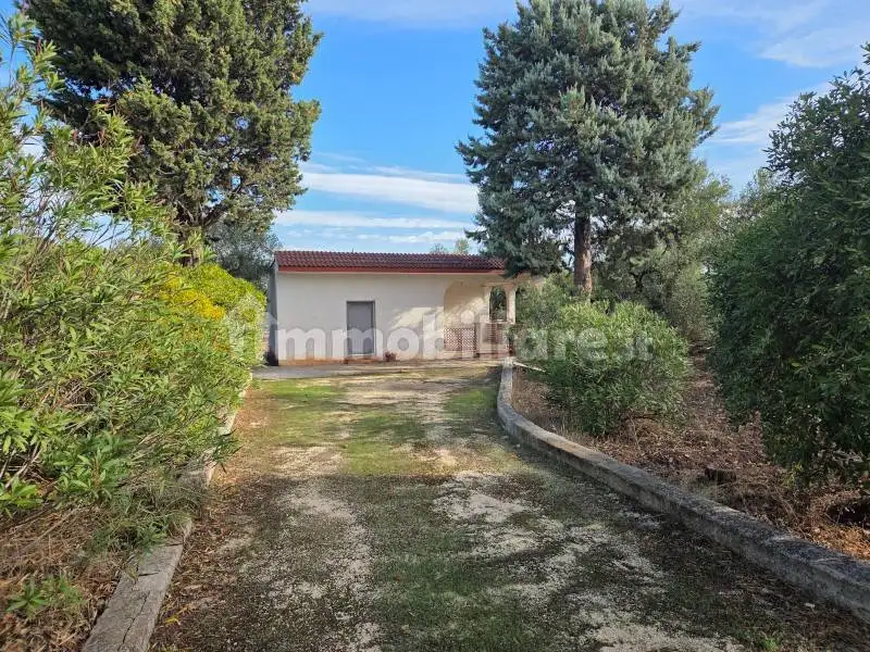 Villa in vendita a Bitetto