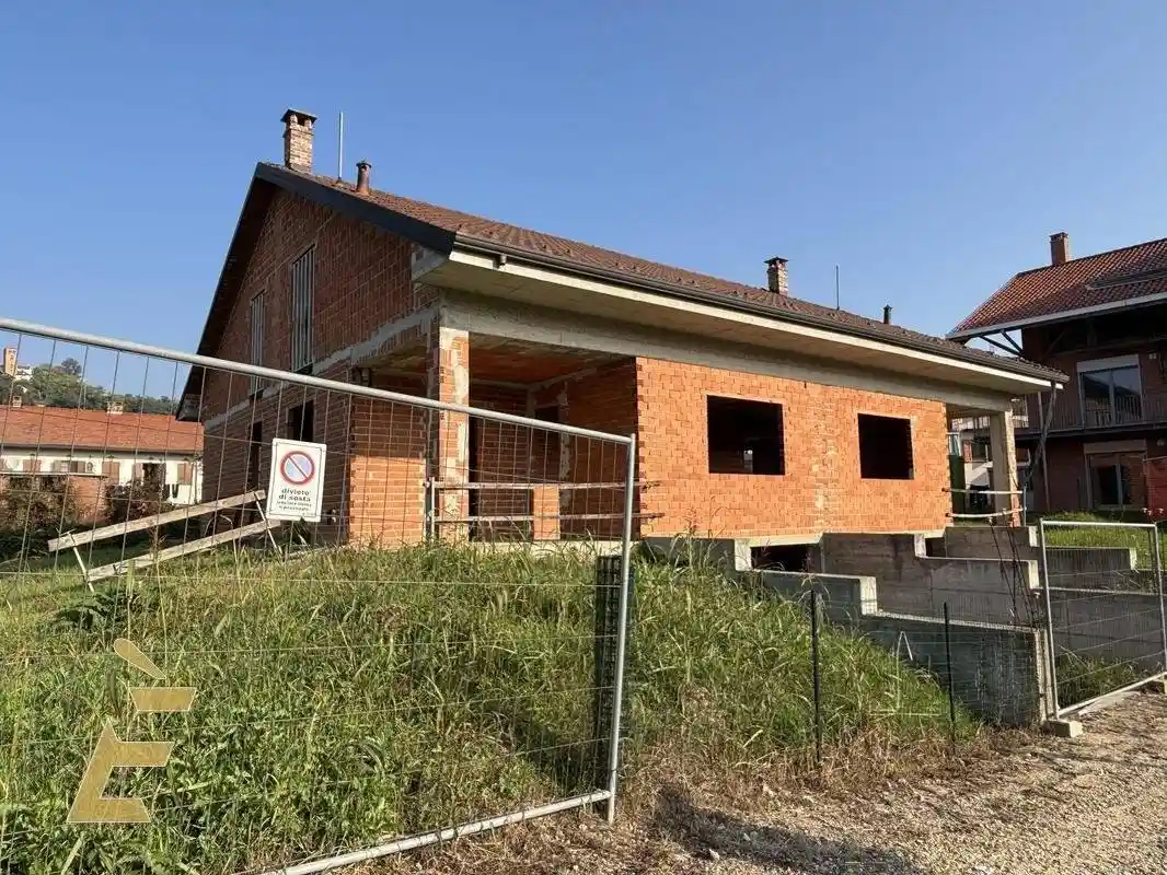 Villa plurifamiliare via giuseppe rapelli, Centro, Castelnuovo Don Bosco - foto 2