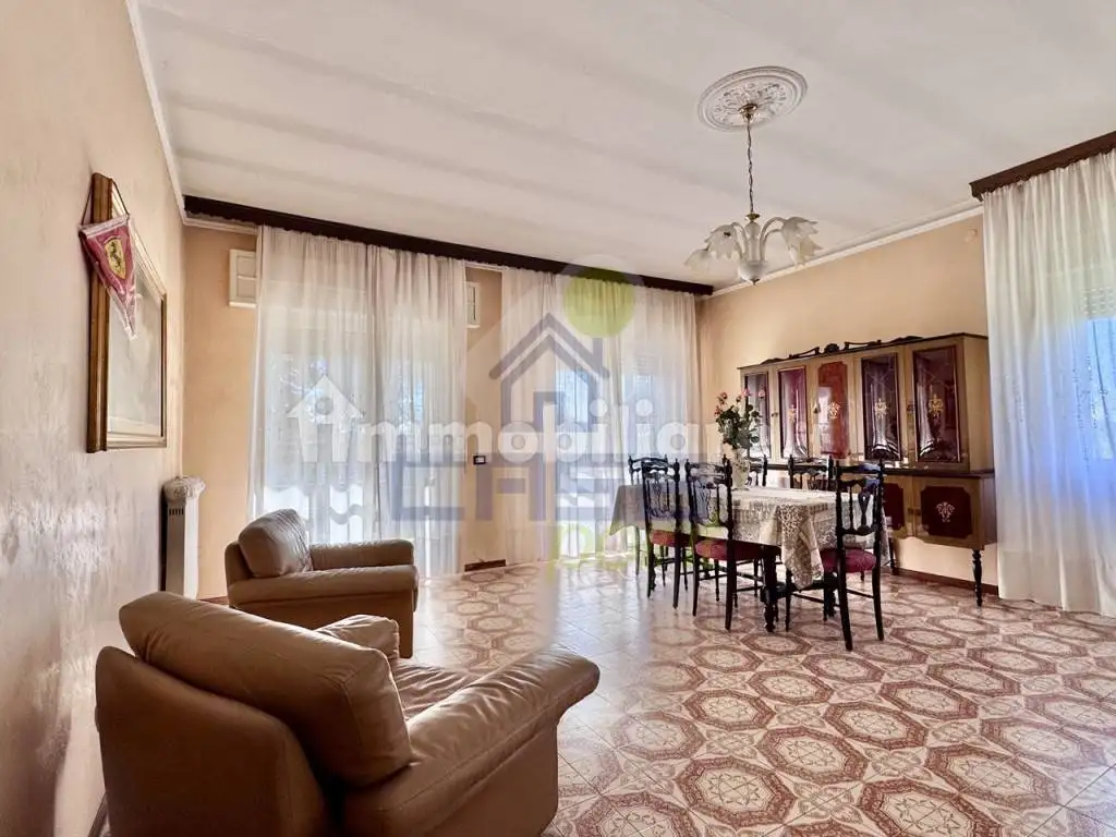 Villa unifamiliare via Marino Cavagnari 19, Centro, Torre de' Picenardi - foto 2