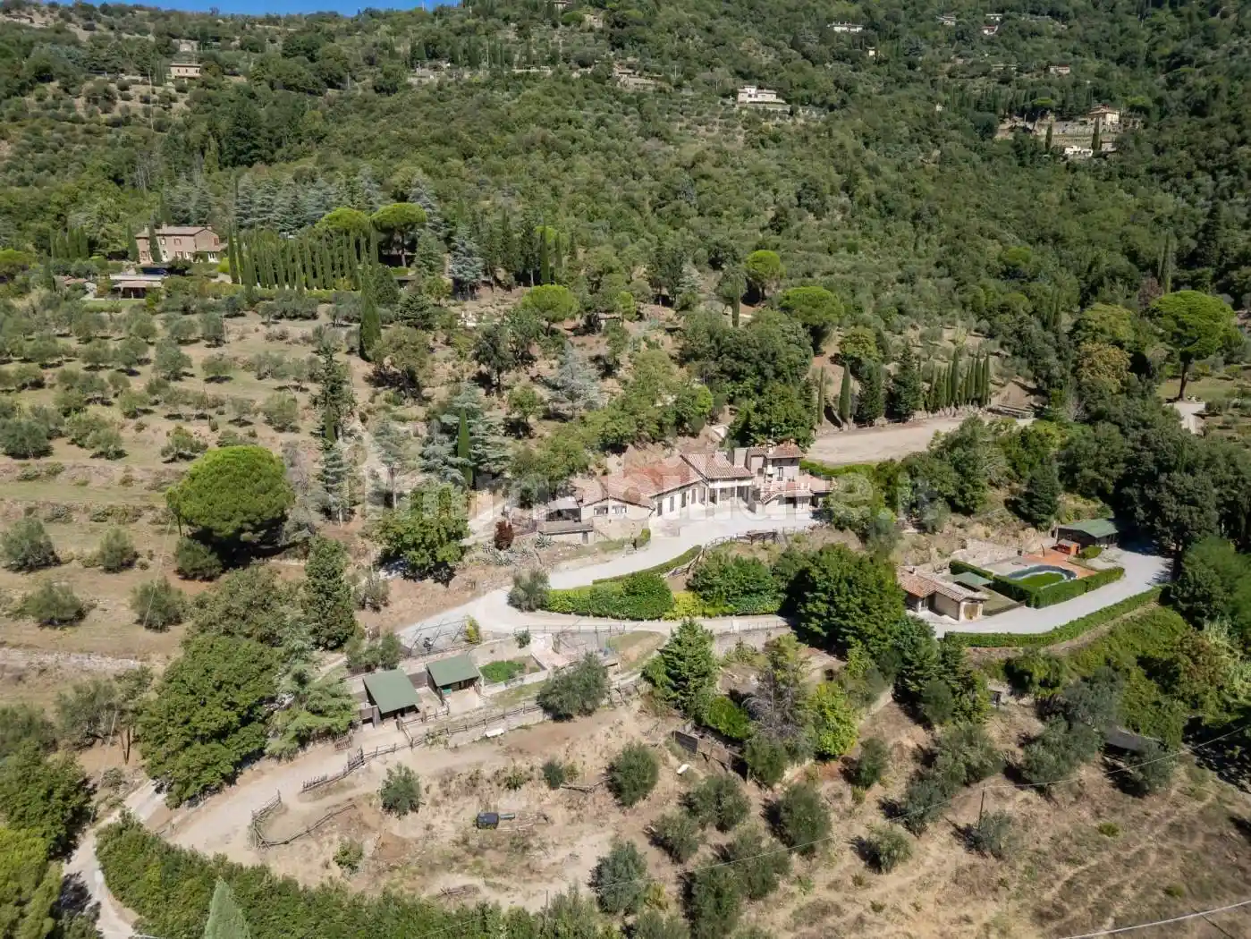 Rustico - Casale in vendita a Cortona