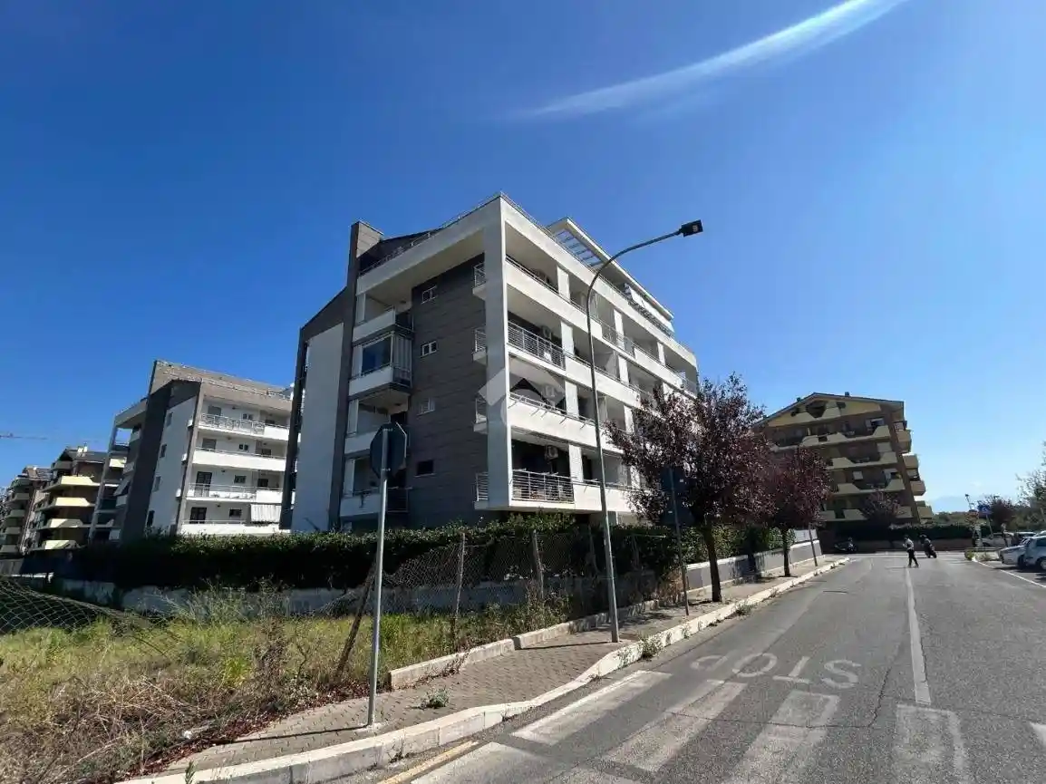 Appartamento in vendita a Aprilia