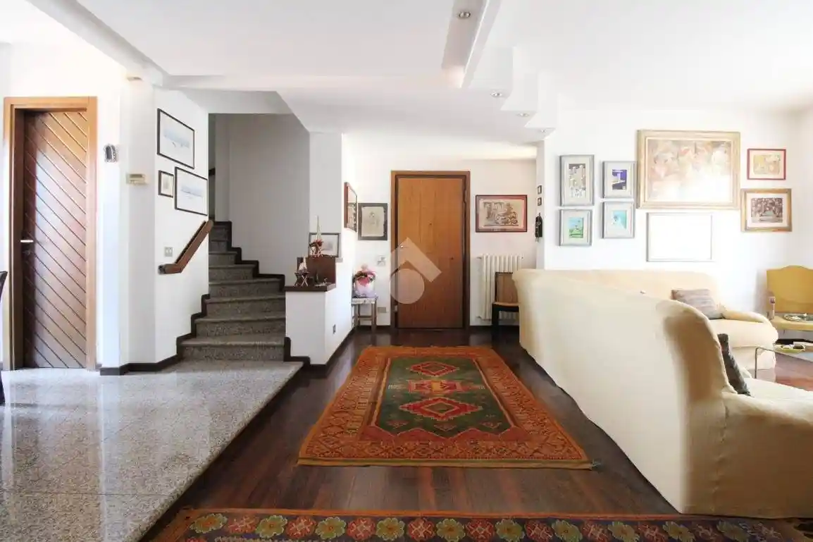 Appartamento in vendita a Prato