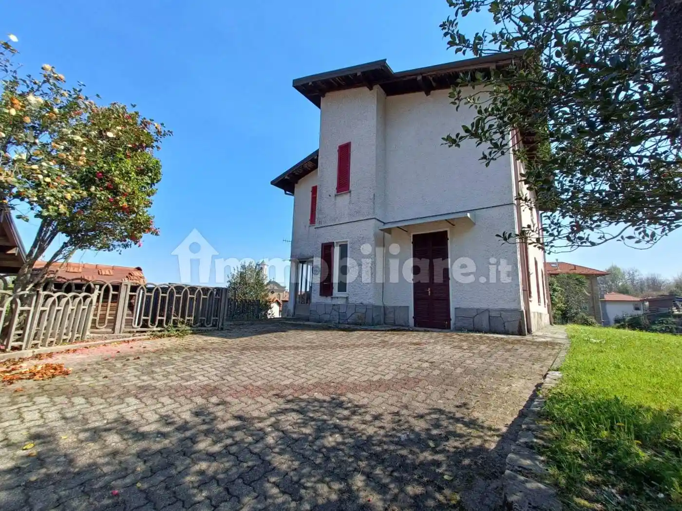 Villa in vendita a Lesa