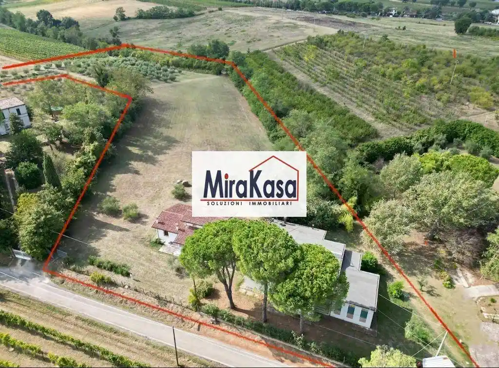 Villa in vendita a Faenza