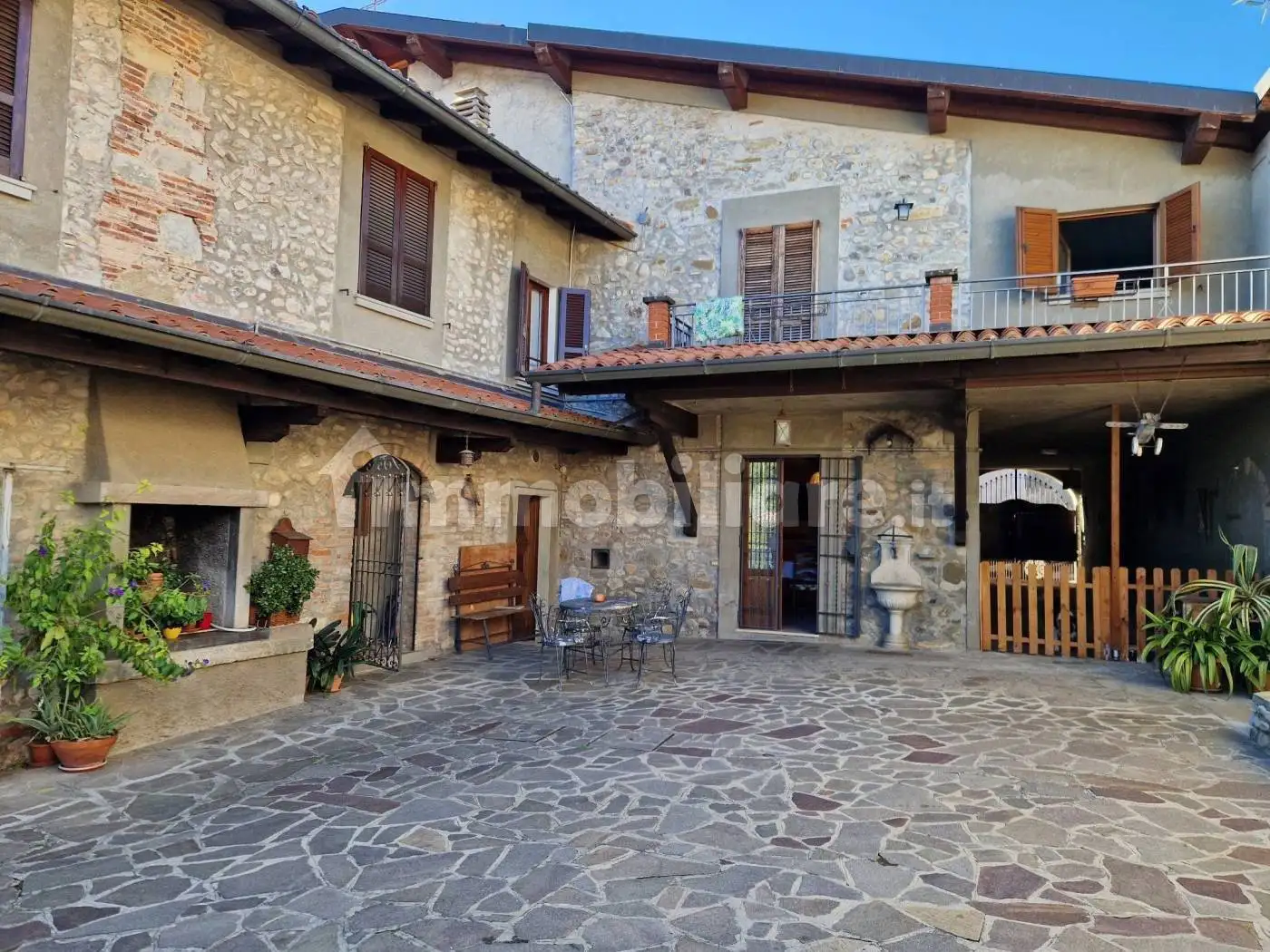 Rustico via Balucanti, 8, Centro, Erbusco - foto 2