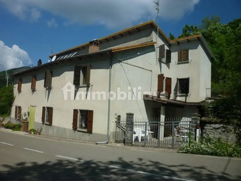 Villa in vendita a Riolunato