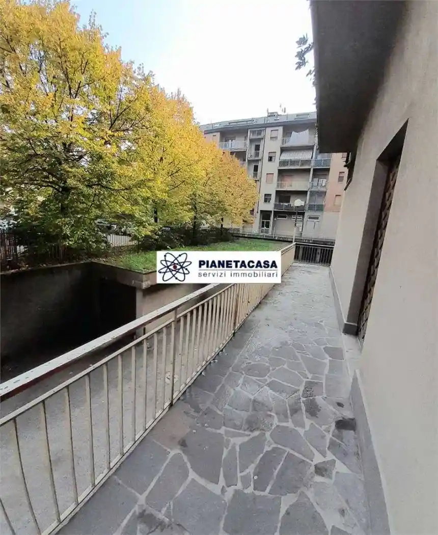 Quadrilocale via Borgo Palazzo, 142/c, Celadina, Boccaleone, Bergamo - foto 4
