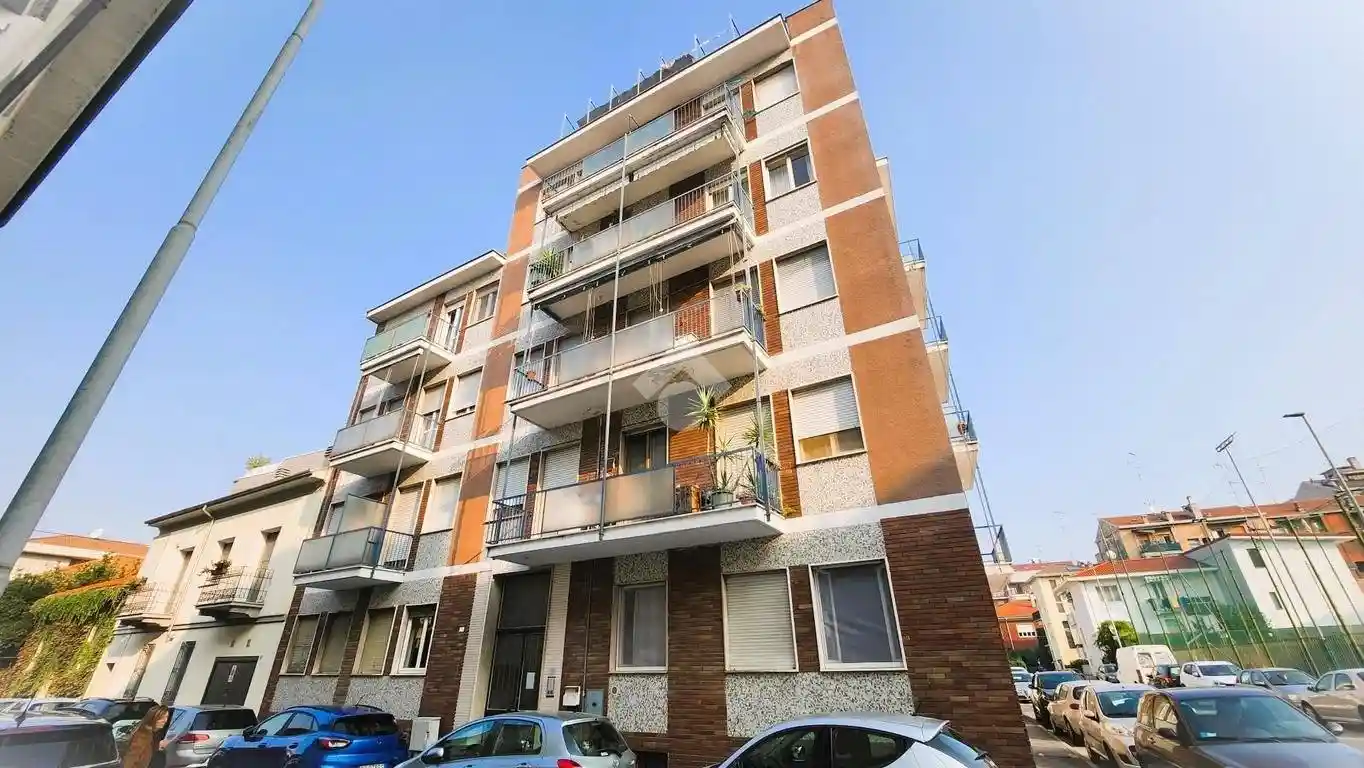 Appartamento in vendita a Novara