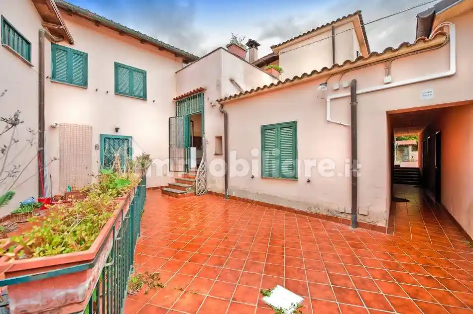 Appartamento in vendita a Rocca di Papa